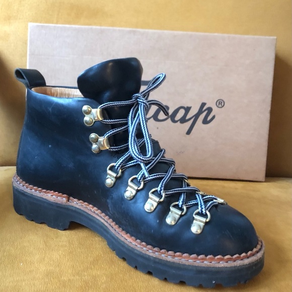 Italian Fracap Hiking Boots - Picture 2 of 5